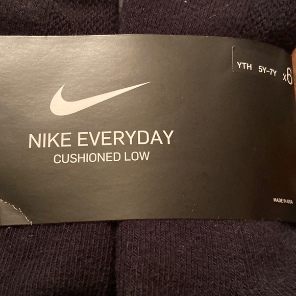 Nike Black Cushion Low 6 Pack of Boys Socks 5Y-7Y. - Picture 2 of 6